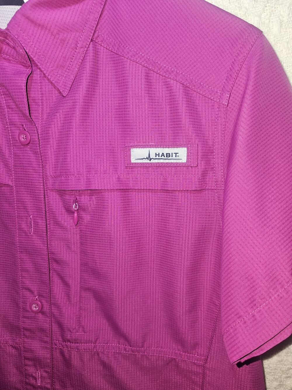 Habit Fishing Shirt Mens Size Medium Performance Polyester Hiking Fuschia Vented
